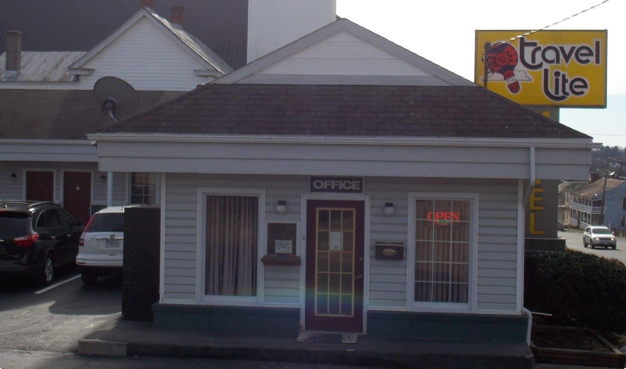 Travel Lite Motel Wytheville Eksteriør bilde